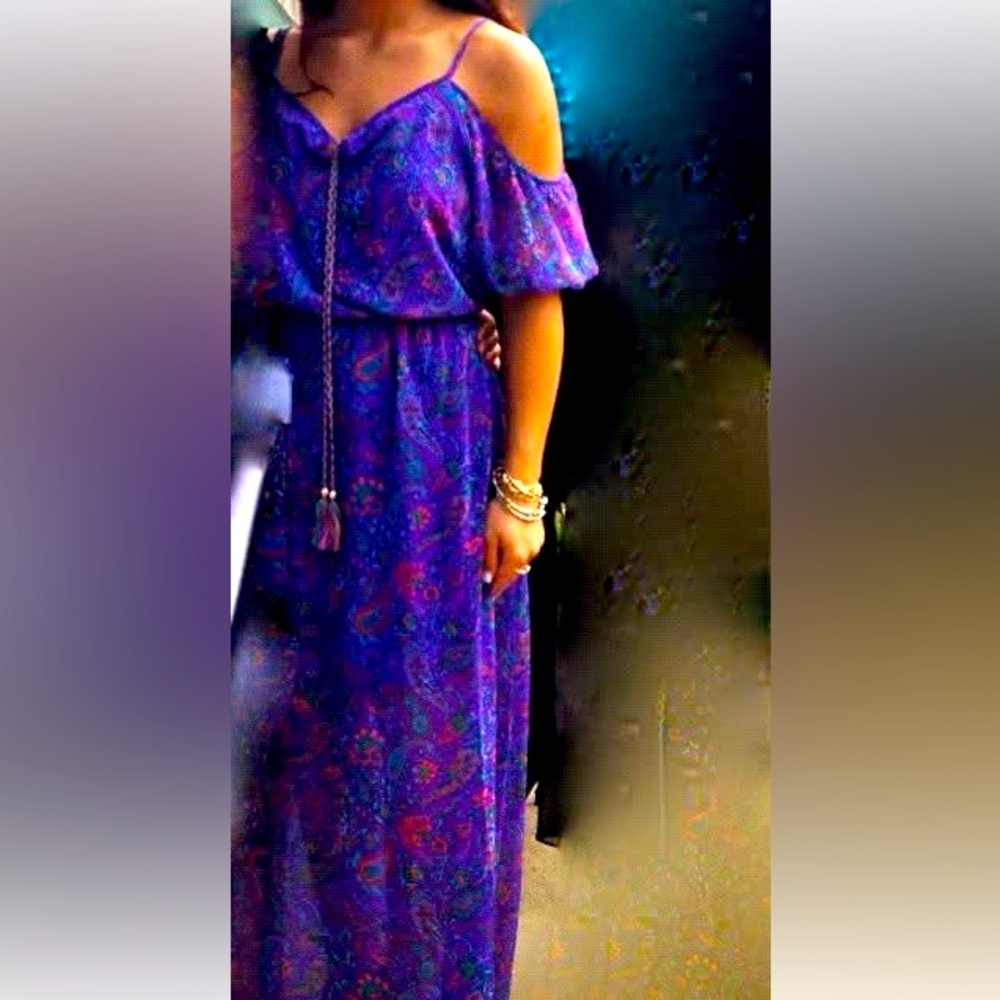 Forever 21 Purple Paisley Maxi Dress